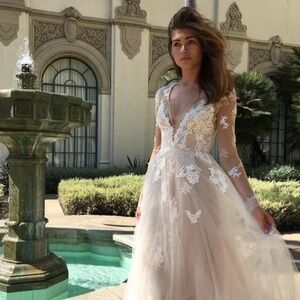 Monique Lhullier Rachelle Wedding Dress